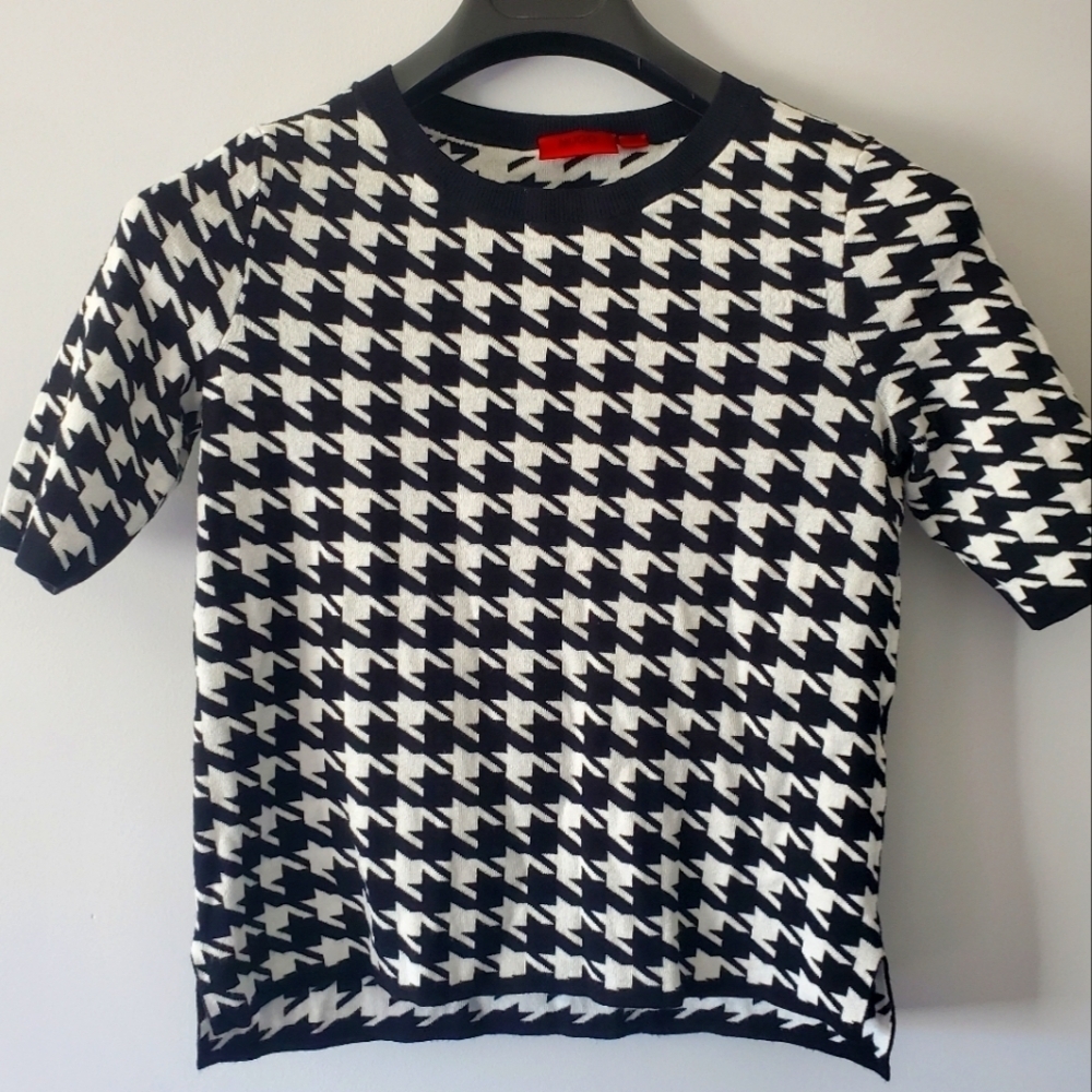 HUGO BOSS houndstooth short sleeve  knitted top